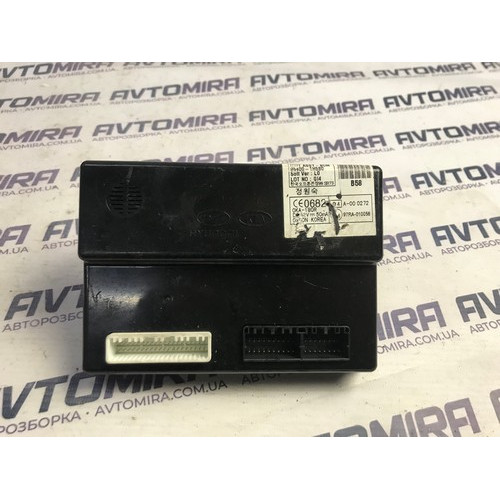 Блок комфорта Kia Ceed 2006-2012 954001H580